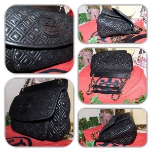 POSH TORY BURCH BLACK LEATHER FLEMING LARGE T LOGO DOUBLE GOLD CHAIN ​​TOTE!